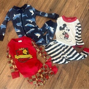 Lot of 3 Hanna Andersson pajamas 2T